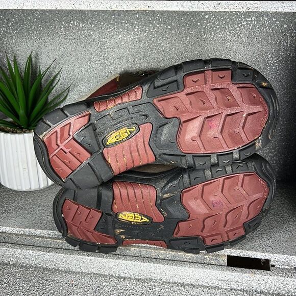 Keen Insulated Leather Waterproof Winter Boots Shoes Size 6 - Picture 8 of 10